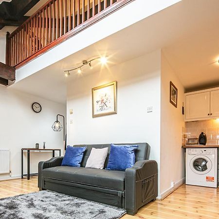 Beautiful 1-Bed Apartment In Grade Listed Warehouse - Victoria Quays, Sheffield City Centre, Free Parking, Pet Friendly, Netflix Екстериор снимка