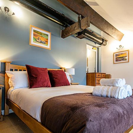 Beautiful 1-Bed Apartment In Grade Listed Warehouse - Victoria Quays, Sheffield City Centre, Free Parking, Pet Friendly, Netflix Екстериор снимка