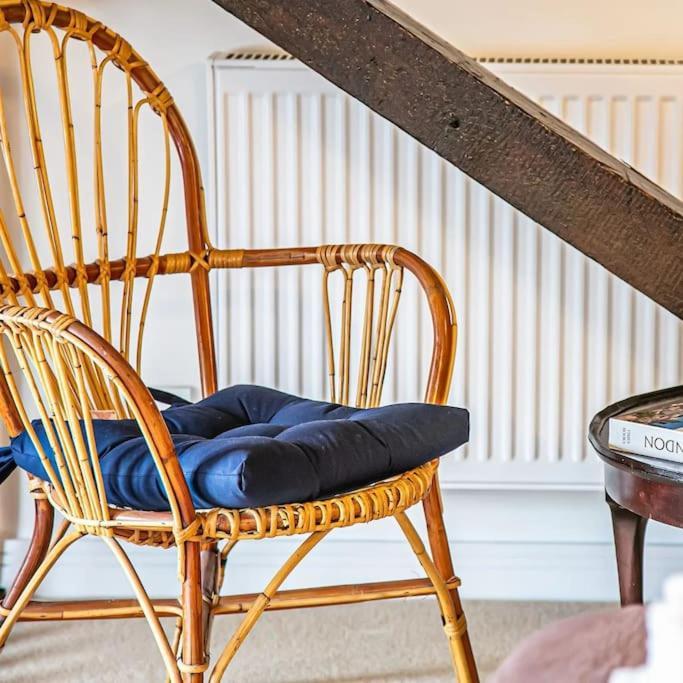 Beautiful 1-Bed Apartment In Grade Listed Warehouse - Victoria Quays, Sheffield City Centre, Free Parking, Pet Friendly, Netflix Екстериор снимка