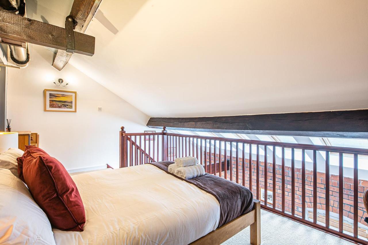 Beautiful 1-Bed Apartment In Grade Listed Warehouse - Victoria Quays, Sheffield City Centre, Free Parking, Pet Friendly, Netflix Екстериор снимка